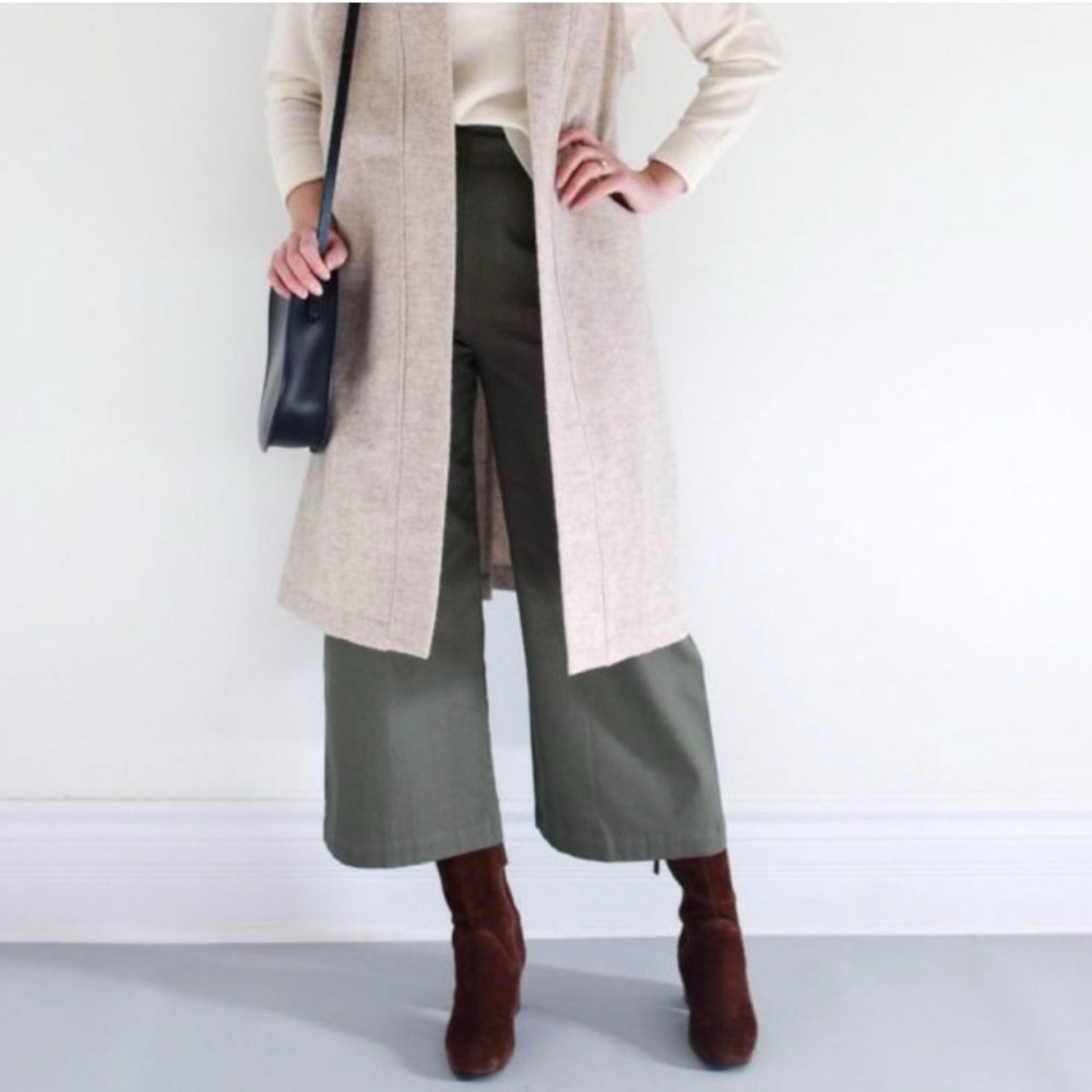 #1711 Only Child "Dune" Cropped Wide Pants in navy